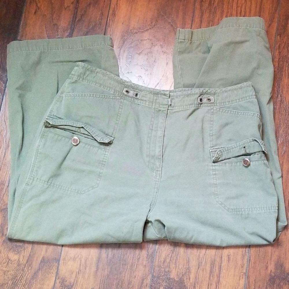 High Sierra Sage Green Capris
